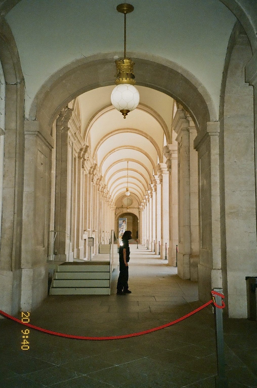 Palacio de Madrid archways